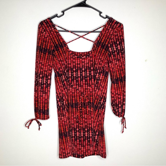 < No Boundaries Y2K Polka Dot Top > - Picture 5 of 5